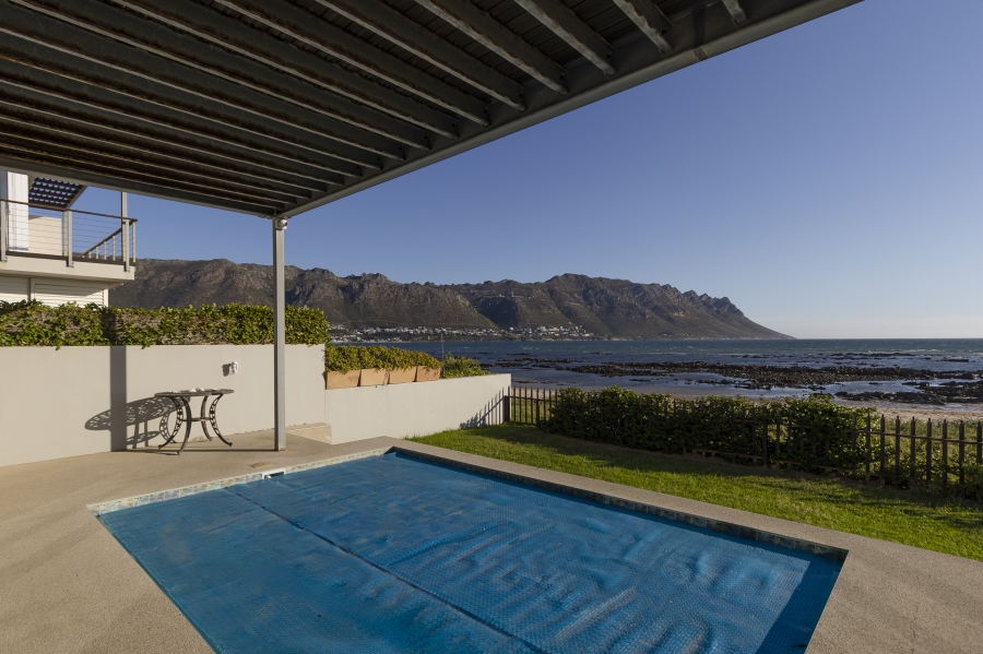 To Let 4 Bedroom Property for Rent in Harbour Island Western Cape